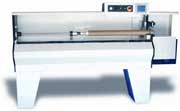 Automatic core cutter for thin-wall cores